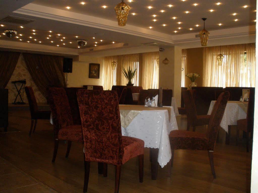 Gilija Hotel Šilutė Exterior foto